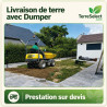 Dumper transportant de la terre sur un chantier en Île-de-France